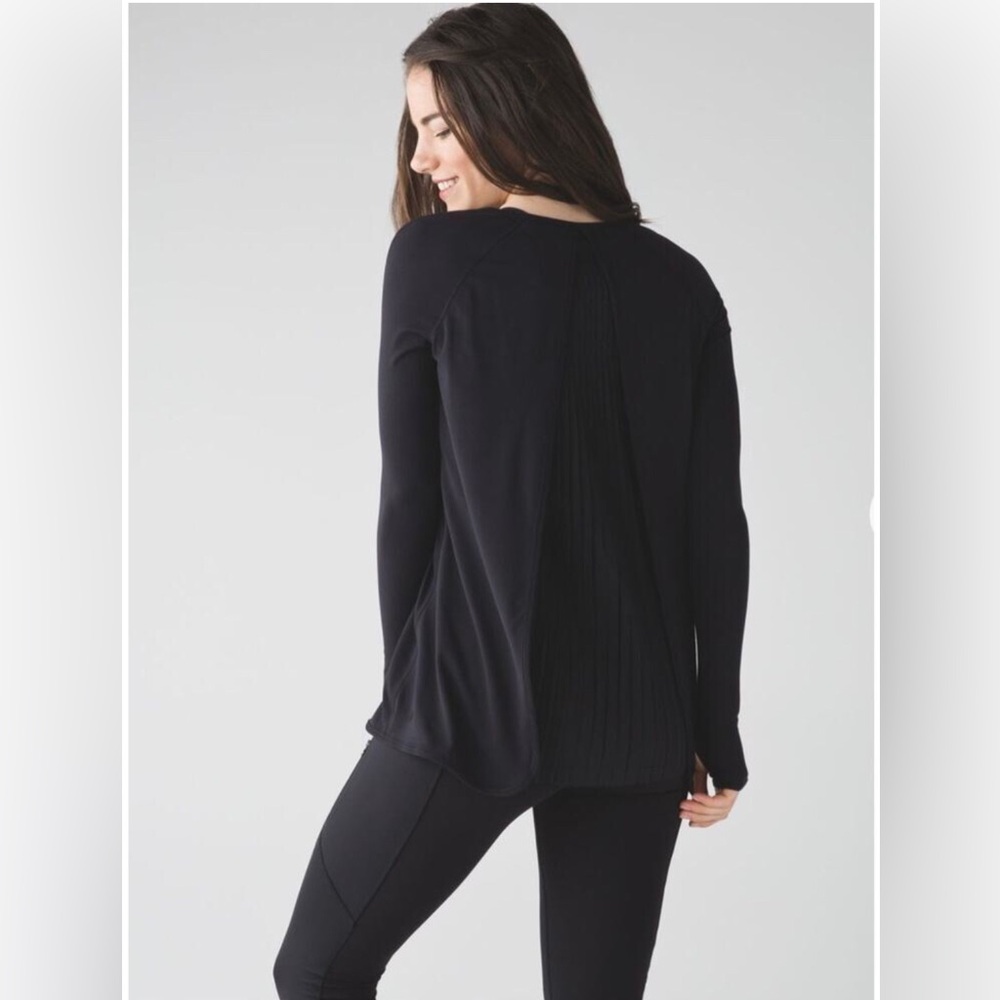 Lululemon Making Moves Long Sleeve Top‎ Size 8 Black Pleated Back Rulu